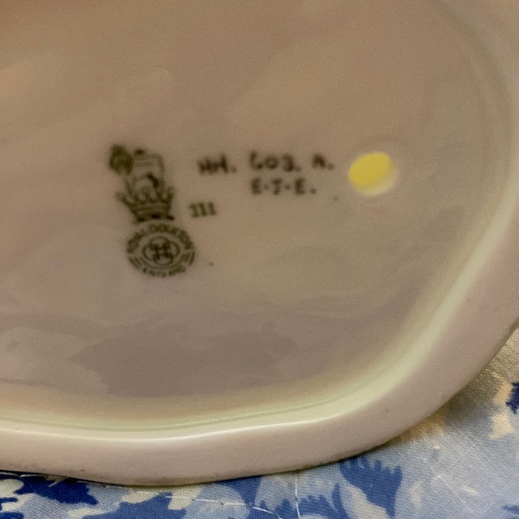 VERY RARE - Antique ROYAL DOULTON Child Figure Study| PRIOR TO WWI Art Deco - Picture 5 of 7